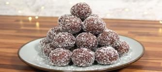 Coconut Chocolate ladoo